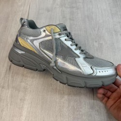 Golden Goose 2025春夏